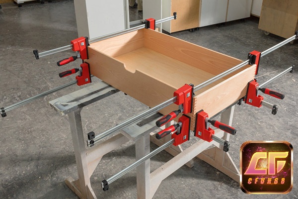 Cái cảo là vật dụng quen thuộc đối với nghề mộc