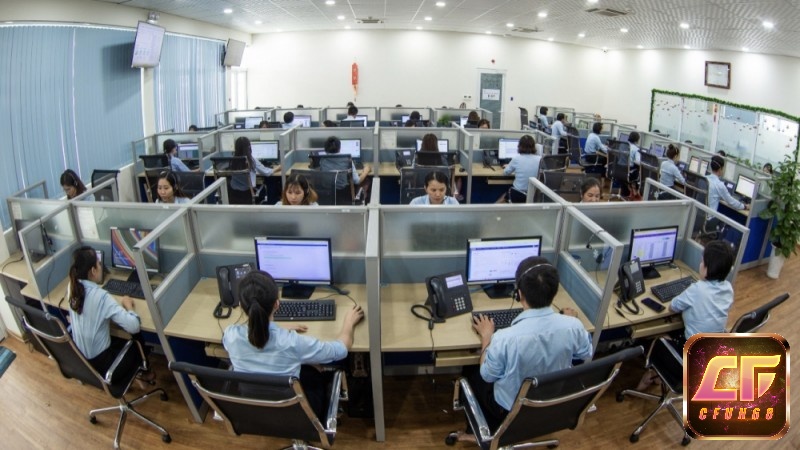 Bộ phận cskh dien luc mien trung luôn túc trực để hỗ trợ người dân