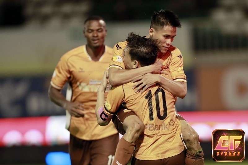 Ví dụ tỷ số HAGL vs Đà Nẵng với tổng bàn thắng theo kèo tài xỉu 2.75