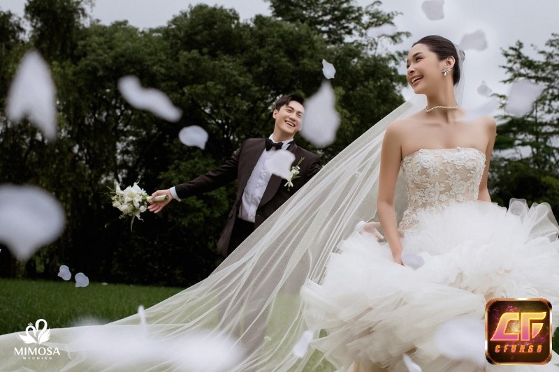 Giấc mơ thấy mình mặc váy cưới cô dâu thể hiện cho sự mong đợi và khao khát tình cảm trong bạn
